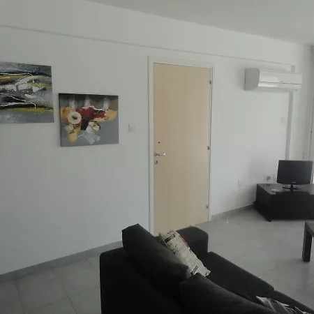Blue Artemis Penthouse Apartment Paralimni